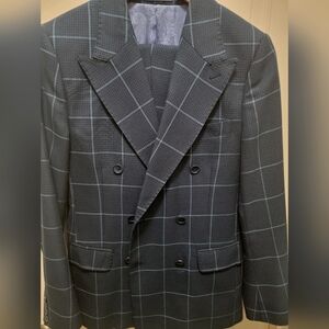 Gianni Feraud Suit